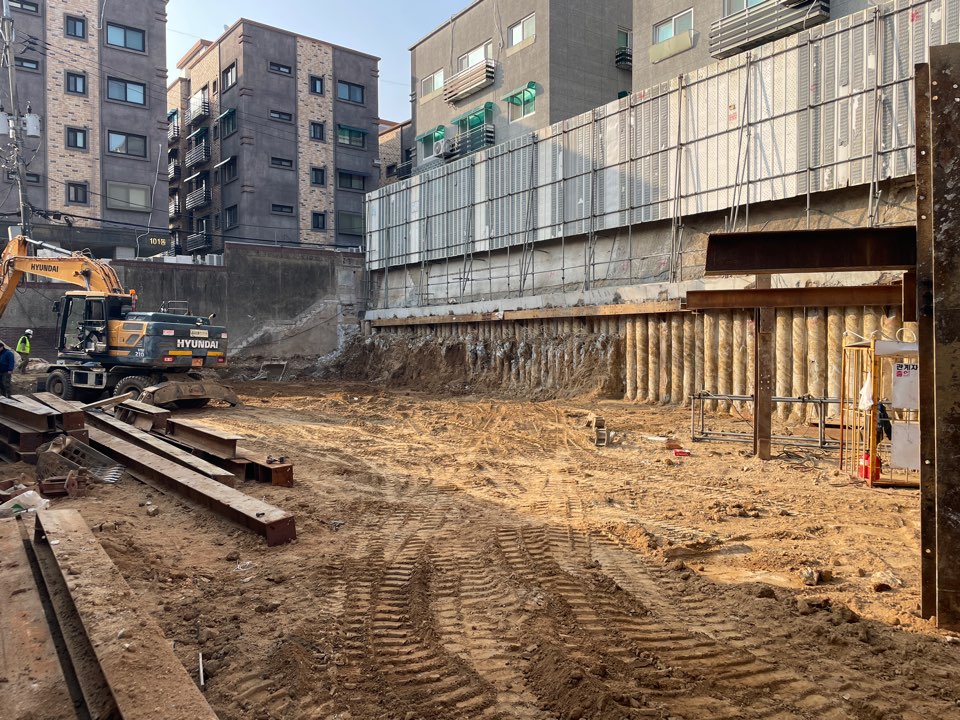 KakaoTalk_20250502_170444024_05.jpg